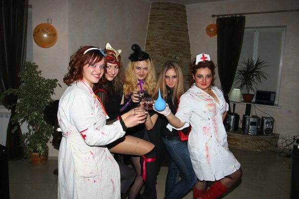Halloween party от Салона Магии и мистики Елены Руденко. 2012 г. - Страница 4 ShoVJyQguKc